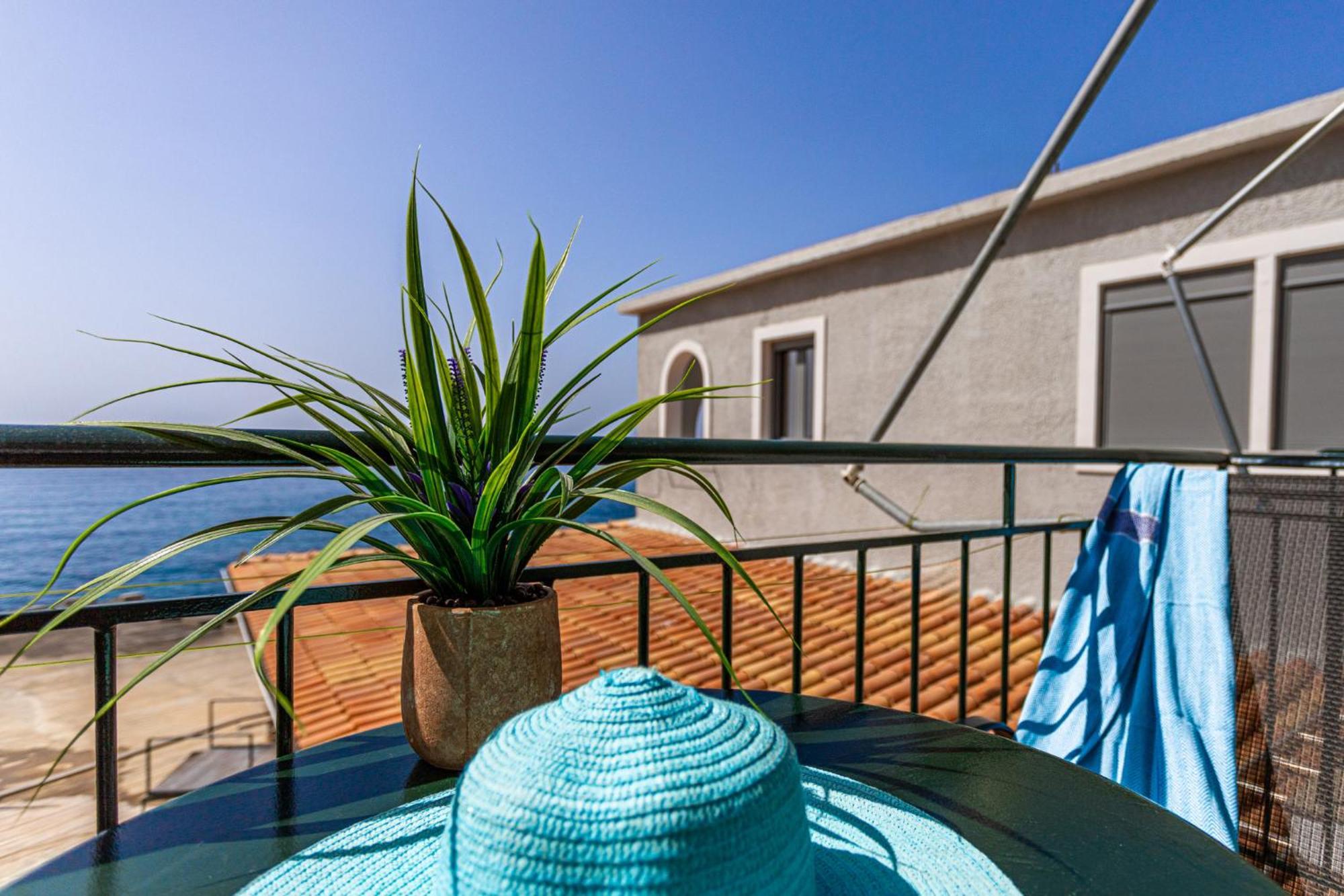 Marina Aparthotel Kardhamili Ngoại thất bức ảnh
