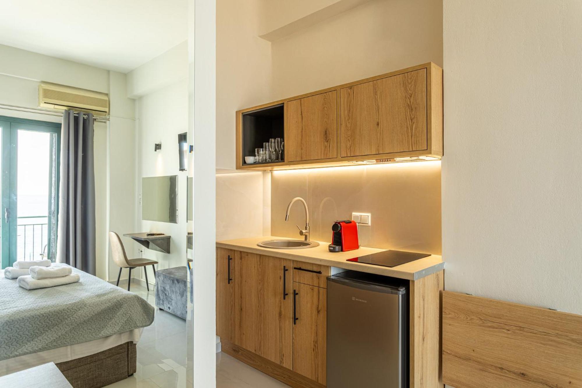 Marina Aparthotel Kardhamili Ngoại thất bức ảnh