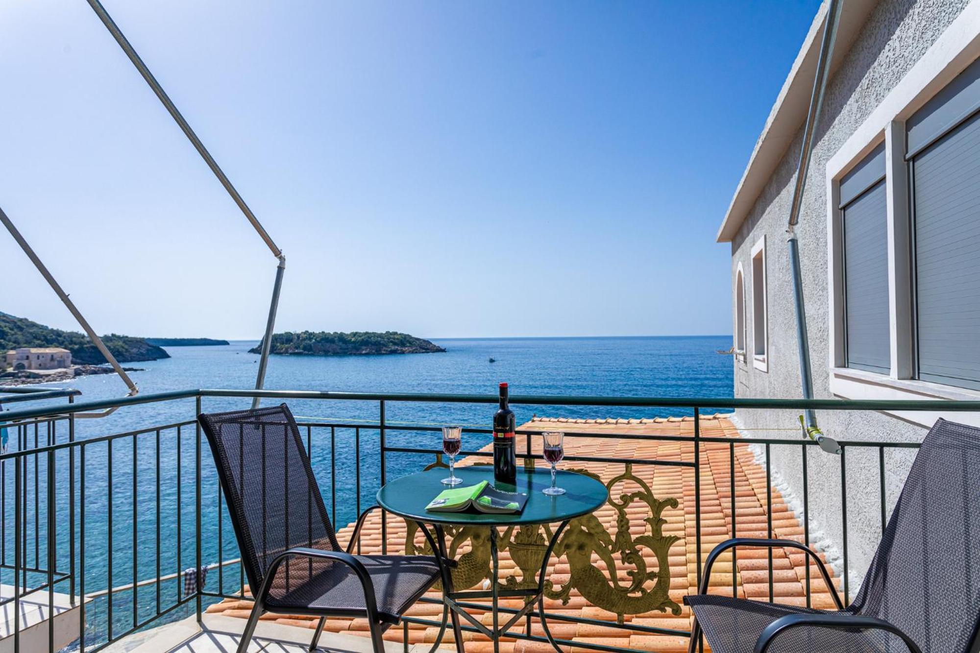 Marina Aparthotel Kardhamili Ngoại thất bức ảnh