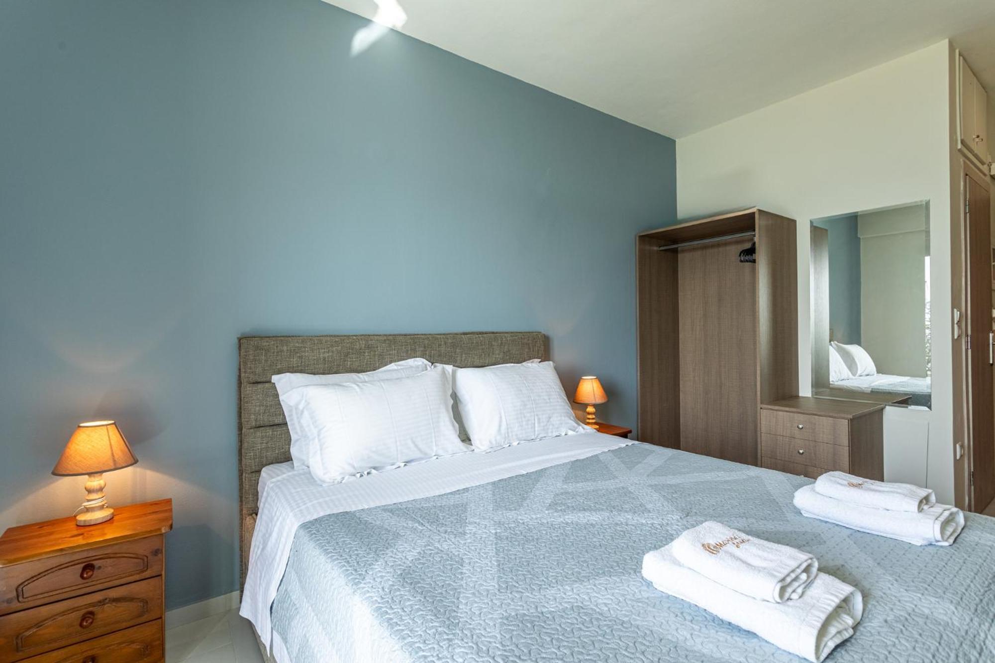 Marina Aparthotel Kardhamili Ngoại thất bức ảnh